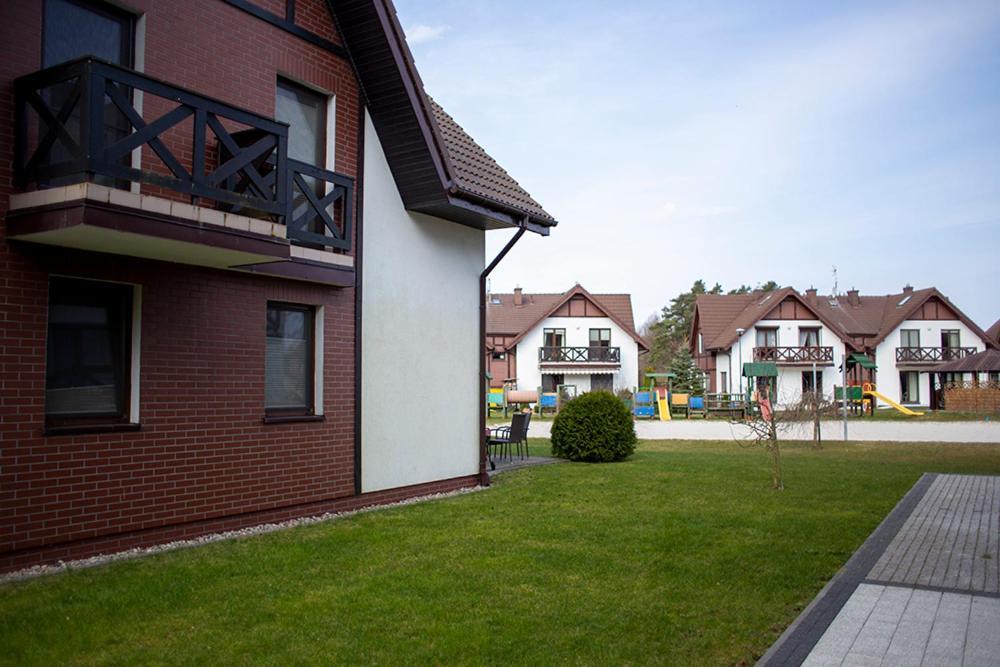 Апартаменти Apartament Korab Жарновська Екстер'єр фото